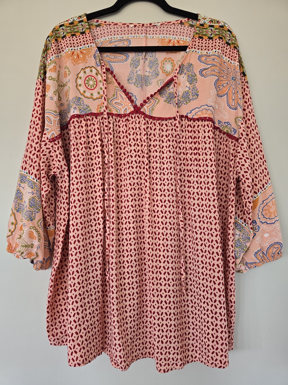 Ladies Size XXL Boho Pink Printed V-Neck Peasant Top. Cottage Core!